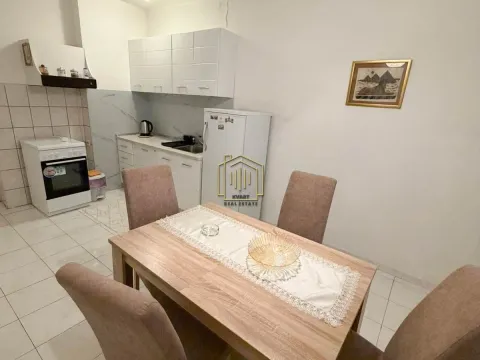 Rent, one bedroom apartment, 65m², Momišići, Podgorica - image 10
