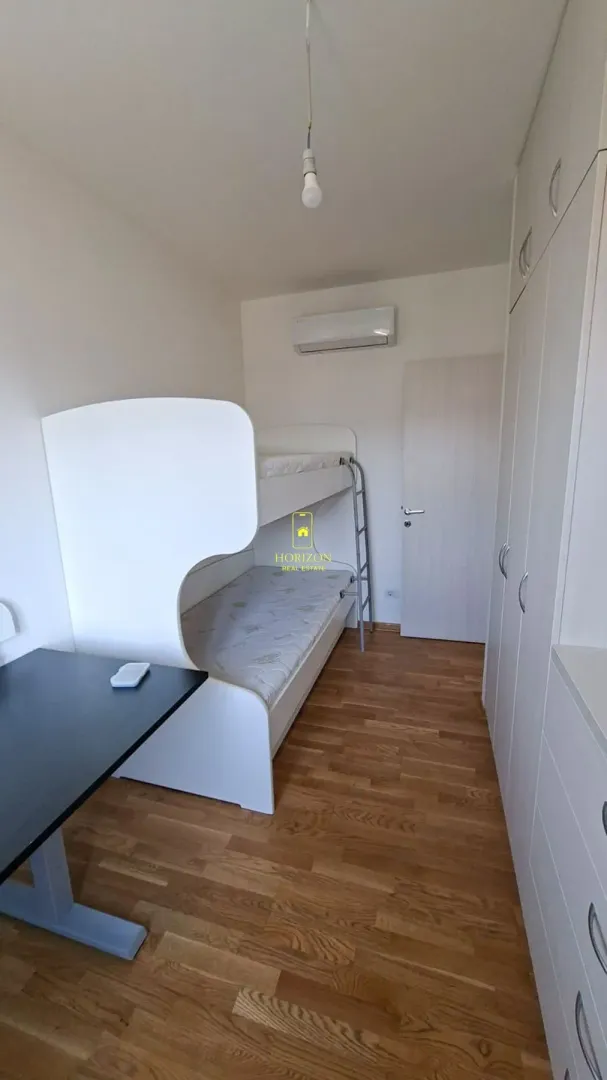 Rent, two bedroom apartment, 65m², City Kvart, Podgorica
