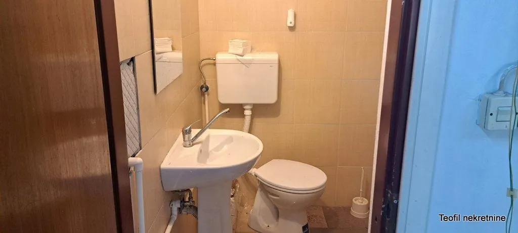 Rent, office space, 400m², Nova Pazova, Stara Pazova