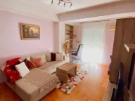 Izdavanje, trosoban stan, 100m², City Kvart, Podgorica - image 2