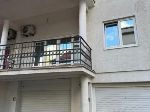 Izdavanje, jednosoban stan, 56m², Prčanj, Kotor - image 13