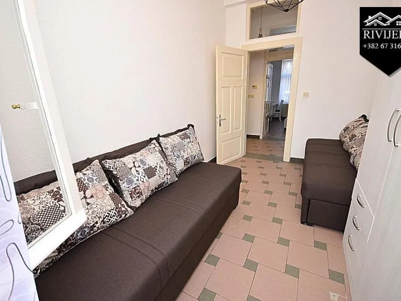 Prodaja, kuća, 90m², Centar, Herceg Novi