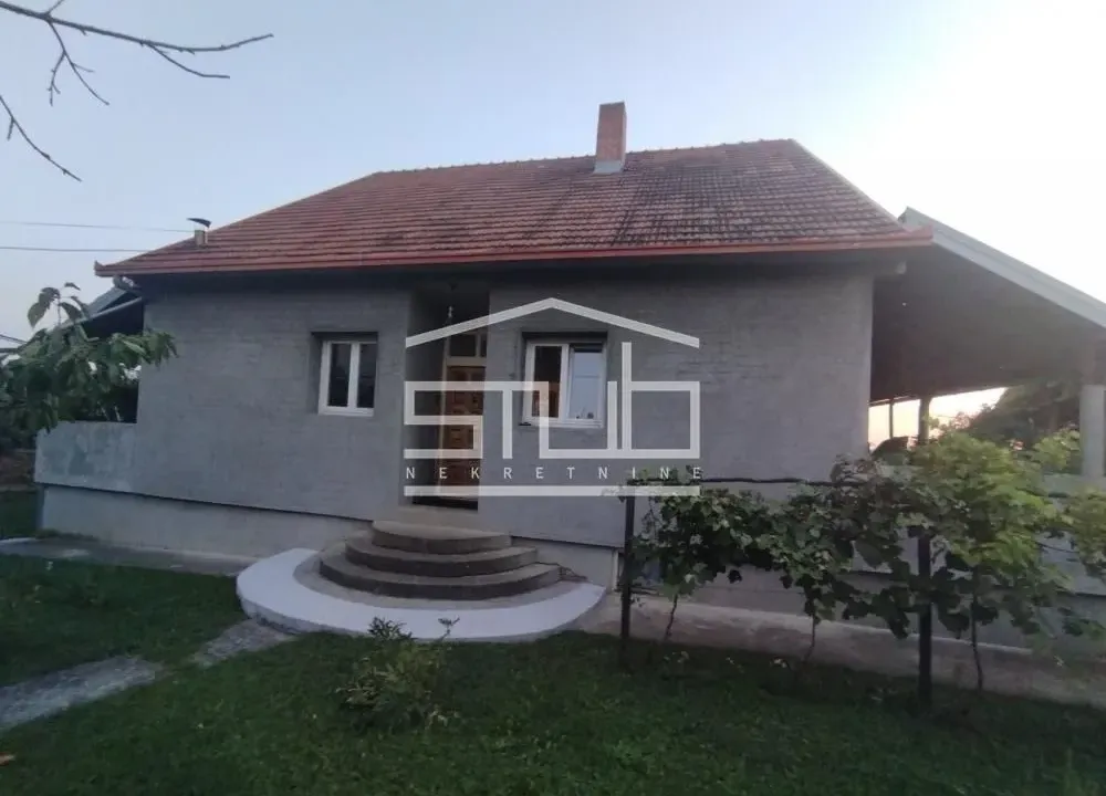 Prodaja, kuća, 252m², Arnajevo, Barajevo