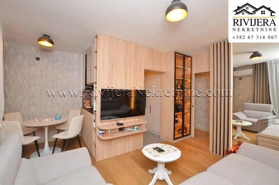 Prodaja, dvosoban stan, 61m², Igalo, Herceg Novi