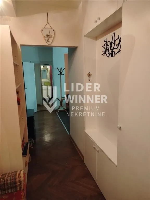 Sale, two bedroom apartment, 60m², Stari Grad, Beograd