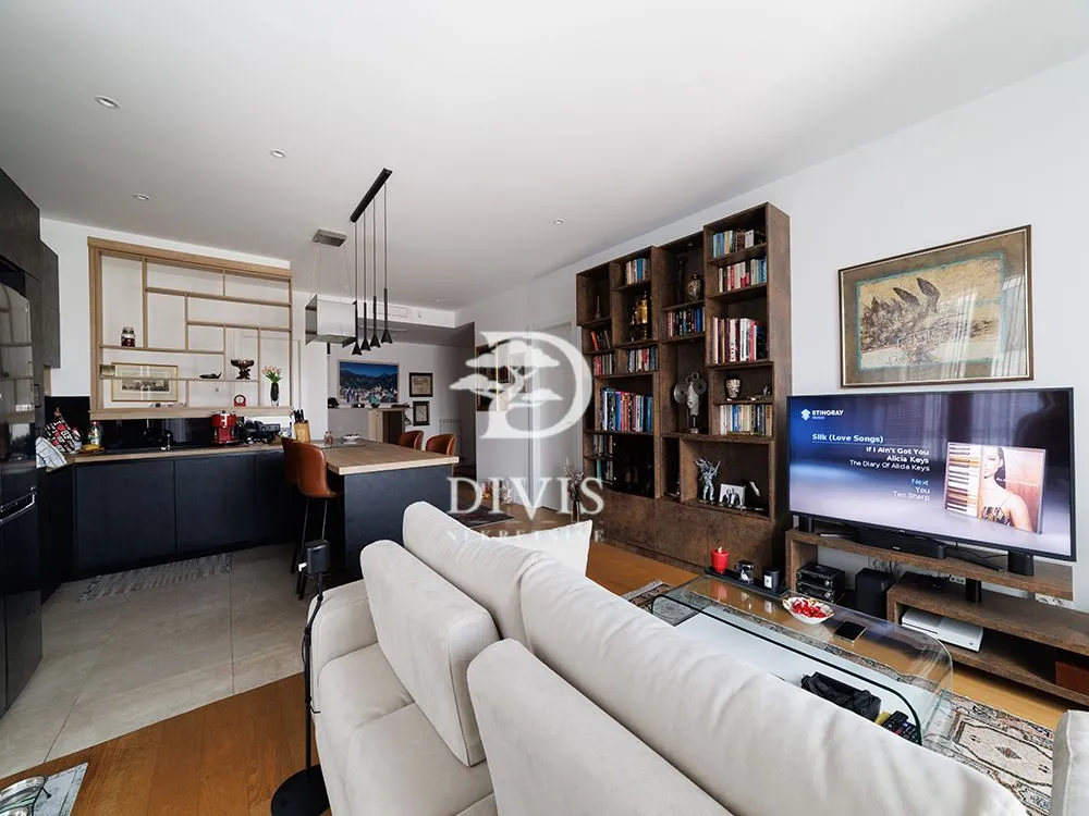 Prodaja, četvorosoban stan, 107m², Savski Venac, Beograd