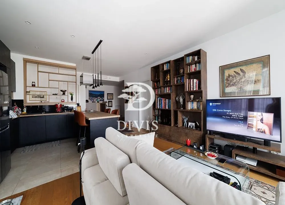 Prodaja, četvorosoban stan, 107m², Savski Venac, Beograd