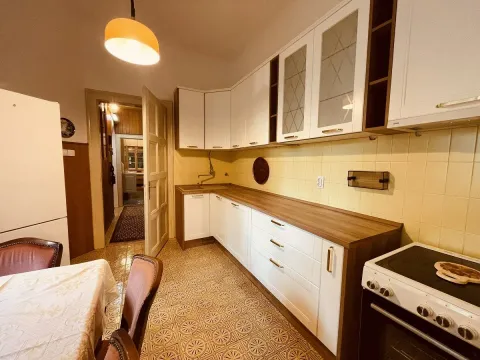 Rent, four bedroom apartment, 139m², Stari Grad, Beograd - image 7