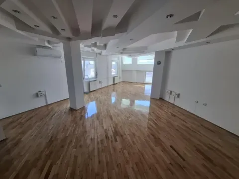 Sale, apartment, 220m², Centar, Novi Sad