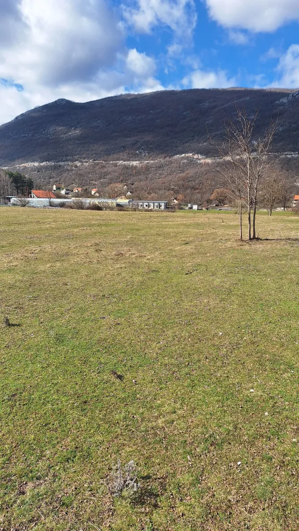 Prodaja, plac, 1414m², Miločani, Nikšić