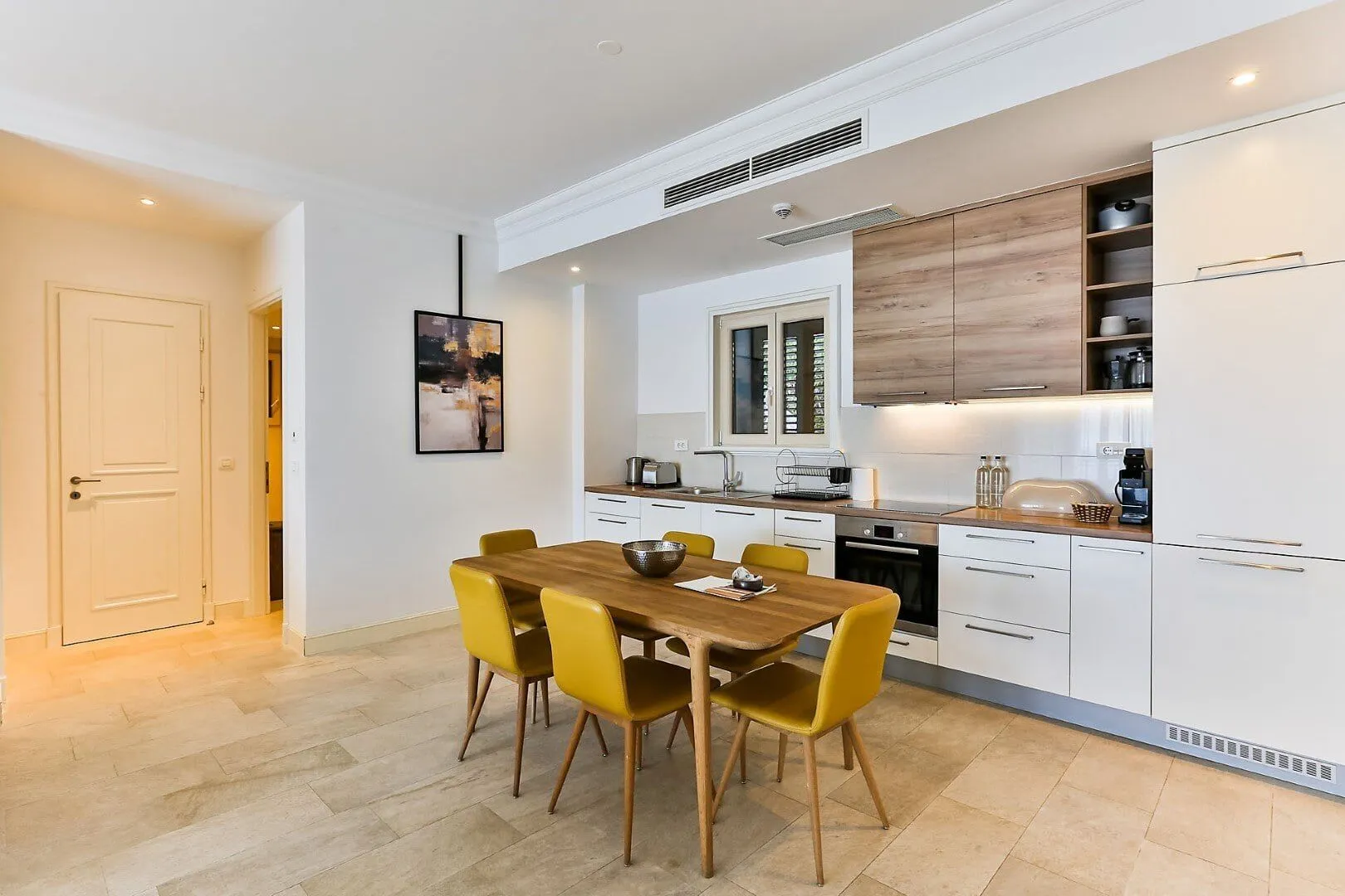 Prodaja, dvosoban stan, 126m², Kotor, Crna Gora