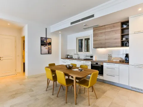 Prodaja, dvosoban stan, 126m², Luštica Bay, Tivat - image 4