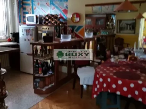 Prodaja, trosoban stan, 105m², Vračar Sve Podlokacije, Beograd - image 6