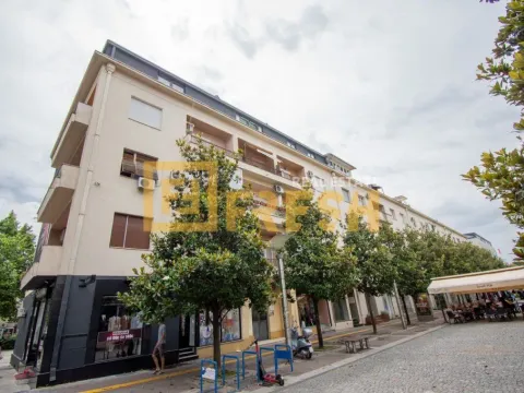 Two Bedroom Apartment for Sale, 75m2, Centar, Podgorica Two Bedroom Apartment for Sale, 75m2, Centar, Podgorica