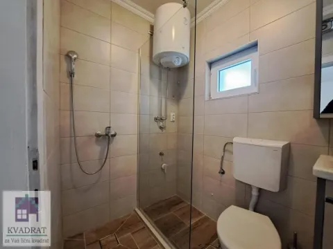 Izdavanje, kuća, 40m², Trstenica, Obrenovac - image 5