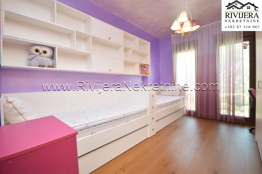 Sale, two bedroom apartment, 78m², Škaljari, Kotor