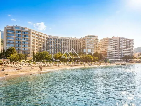 Sale, one bedroom apartment, 56m², Bečići, Budva - image 2