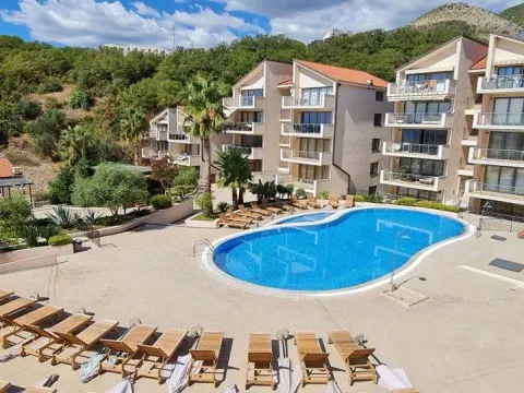 Prodaja, jednosoban stan, 47m², Pržno, Budva - image 2