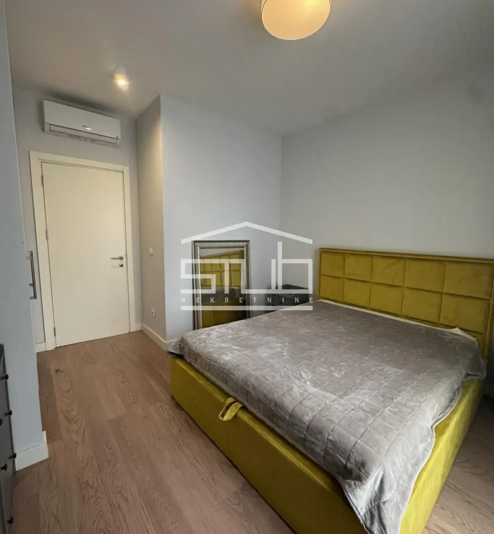Rent, two bedroom apartment, 56m², Savski Venac, Beograd