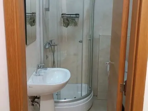 Rent, one bedroom apartment, 47m², Blok 6, Podgorica - image 6