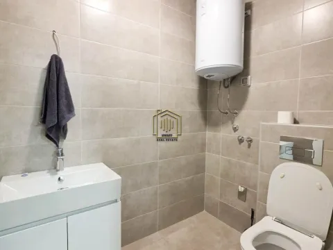 Izdavanje, poslovni prostor, 43m², Zabjelo, Podgorica - image 5