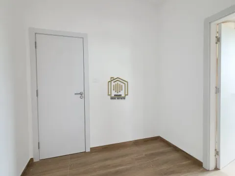 Rent, two bedroom apartment, 64m², Tološi, Podgorica - image 12