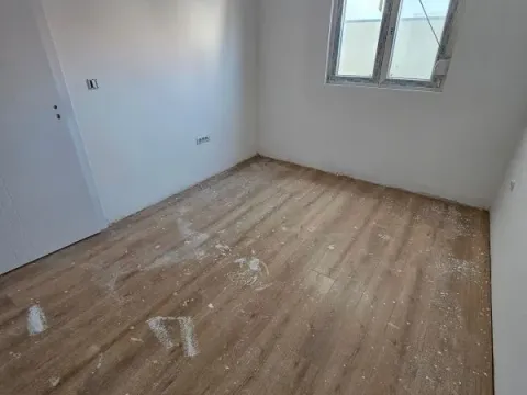 Prodaja, trosoban stan, 63m², Batajnica, Beograd - image 3