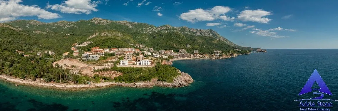 Sale, house, 350m², Kamenovo, Budva