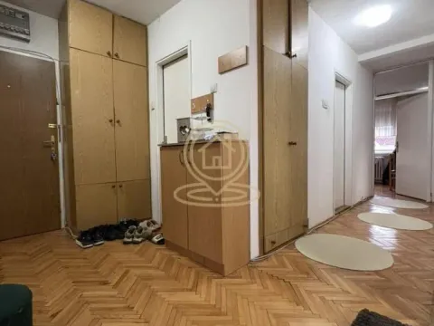 Prodaja, trosoban stan, 85m², Medijana, Niš - image 5