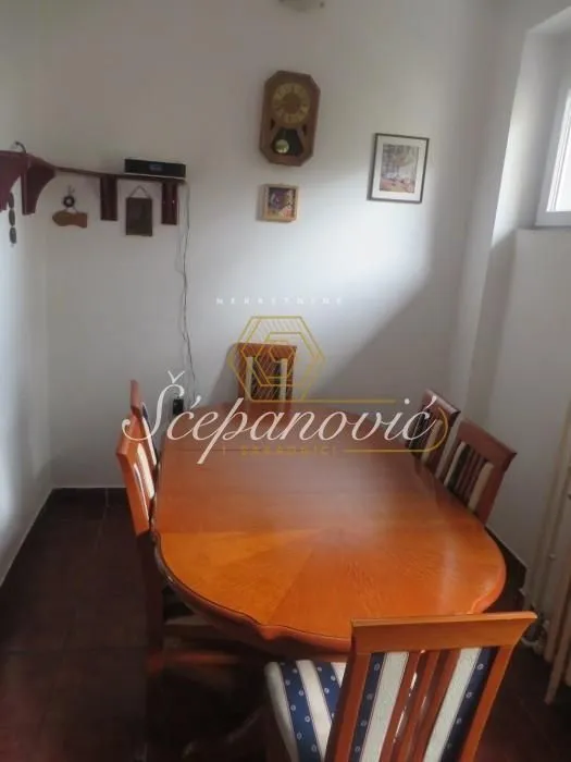 Prodaja, trosoban stan, 67m², Stari grad, Novi Sad