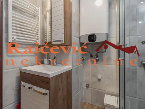 Izdavanje, trosoban stan, 84m², Bežanijska Kosa Sve Podlokacije, Beograd - image 15