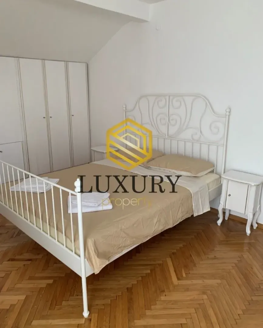 Rent, house, 250m², Zagorič, Podgorica