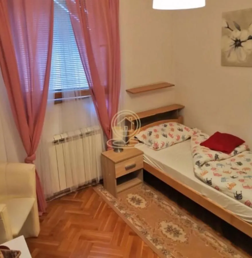 Rent, house, 700m², Višnjička Banja, Palilula Sve Podlokacije