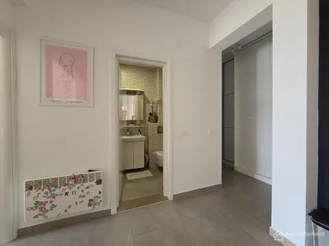 Sale, one bedroom apartment, 59m², Tivat, Crna Gora - image 8