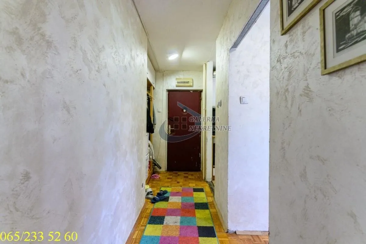 Sale, three bedroom apartment, 73m², Novi Beograd Blok 34, Novi Beograd Sve Podlokacije