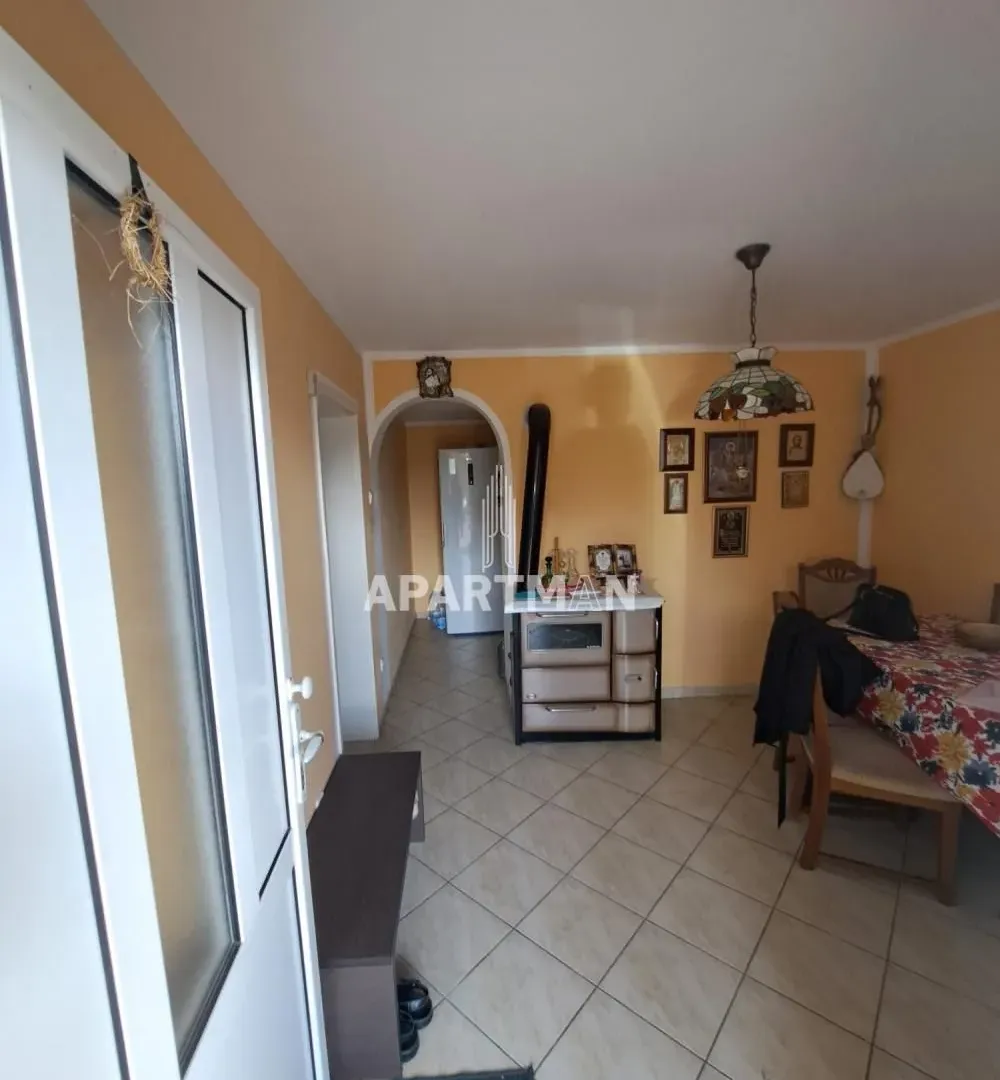 Prodaja, kuća, 130m², Irig, Srbija