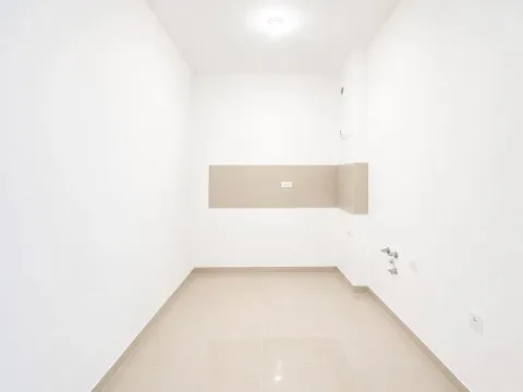 Prodaja, jednosoban stan, 43m², Bečići, Budva - image 12