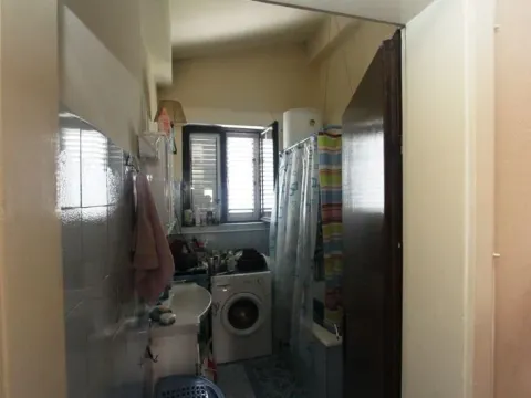 Prodaja, stan, 95m², Dobrota, Kotor - image 9