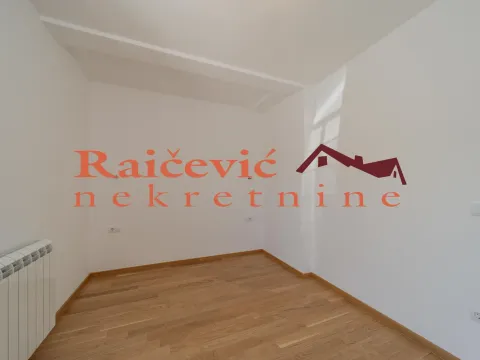 Prodaja, trosoban stan, 95m², Grocka, Beograd - image 11