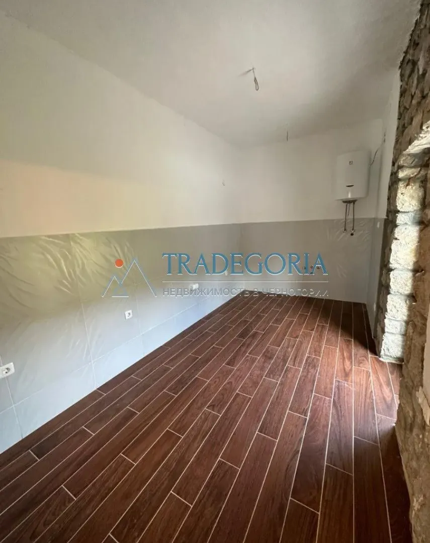Prodaja, ugostiteljski objekat, 400m², Danilovgrad, Crna Gora