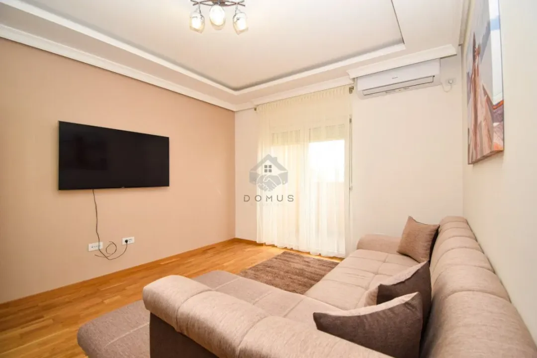 Rent, two bedroom apartment, 75m², Tuški Put, Podgorica