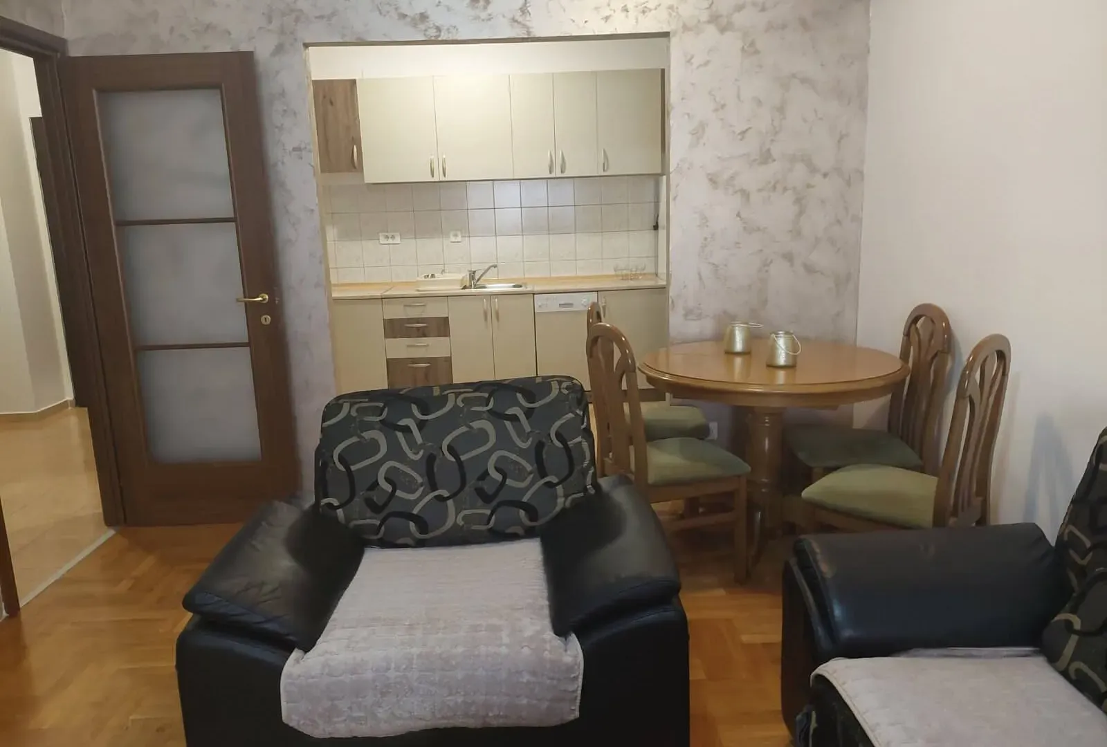 Rent, two bedroom apartment, 80m², City Kvart, Podgorica