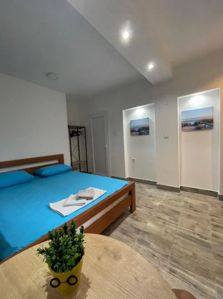 Sale, house, 300m², Sutomore, Bar