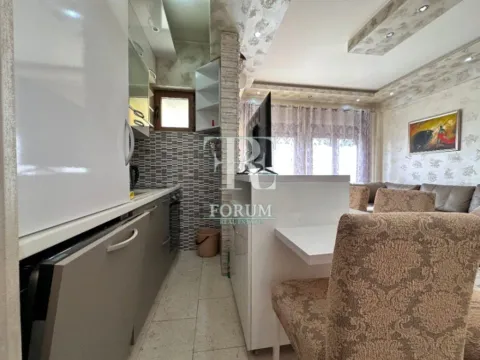 Izdavanje, dvosoban stan, 60m², Blok 9, Podgorica - image 4