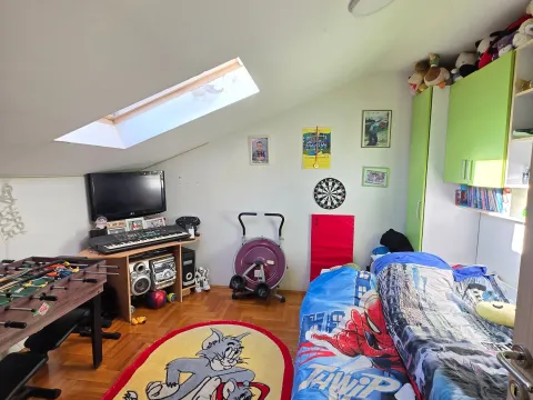 Sale, two bedroom apartment, 83m², Krivi Most, Podgorica - image 6