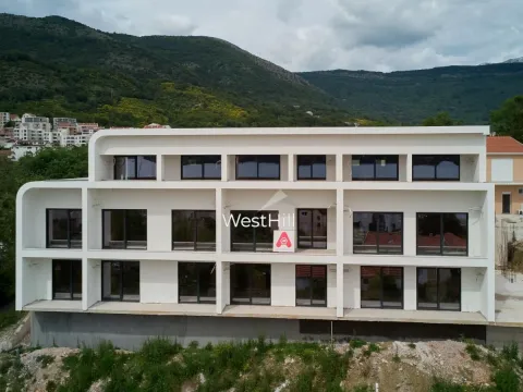Prodaja, garsonjera, 28m², Tivat, Crna Gora - image 5