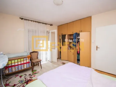 Prodaja, kuća, 120m², Gornja Gorica, Podgorica - image 17