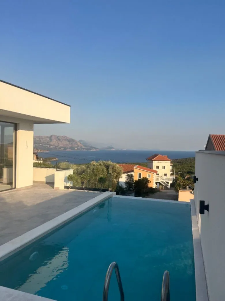 Prodaja, kuća, 200m², Krimovica, Kotor