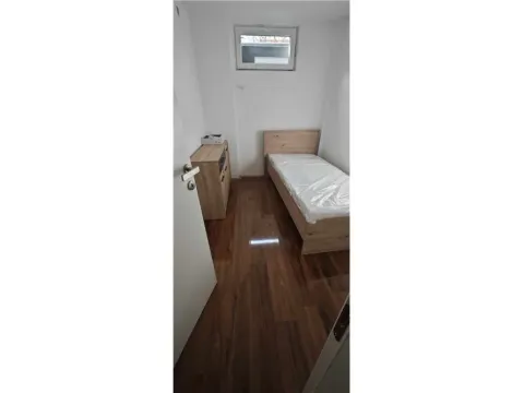 Izdavanje, dvosoban stan, 45m², Duvanište, Niš - image 9