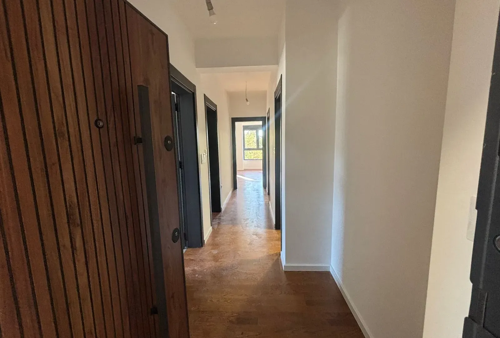 Prodaja, dvosoban stan, 68m², Zagorič, Podgorica
